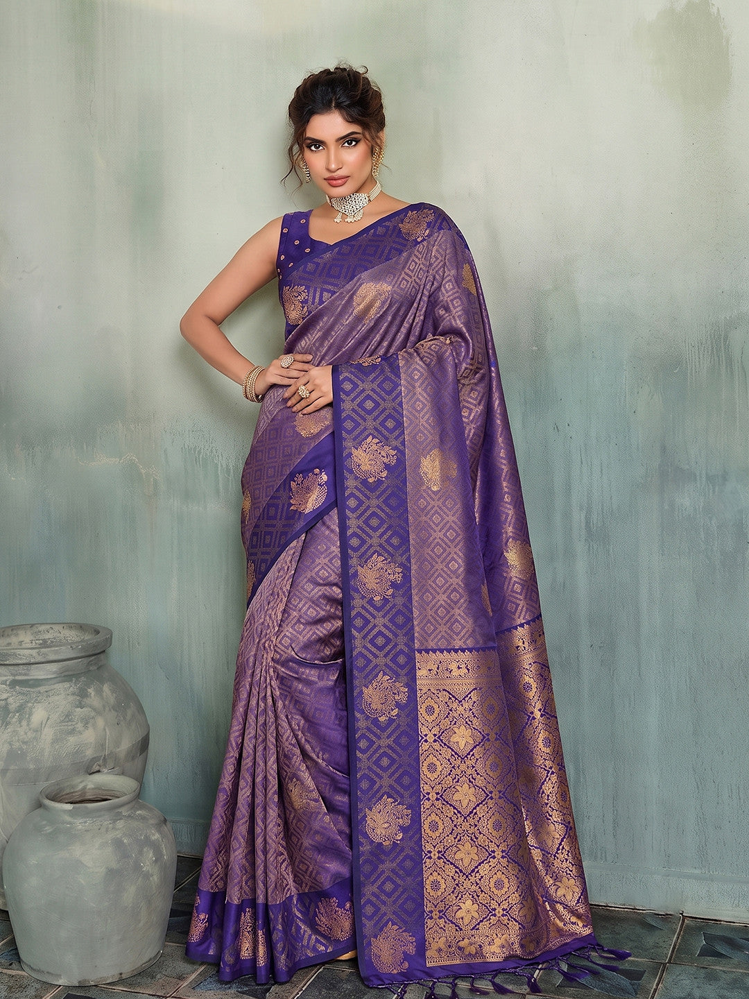 Peachmode Purple Silk Blend Woven Saree - Image 1