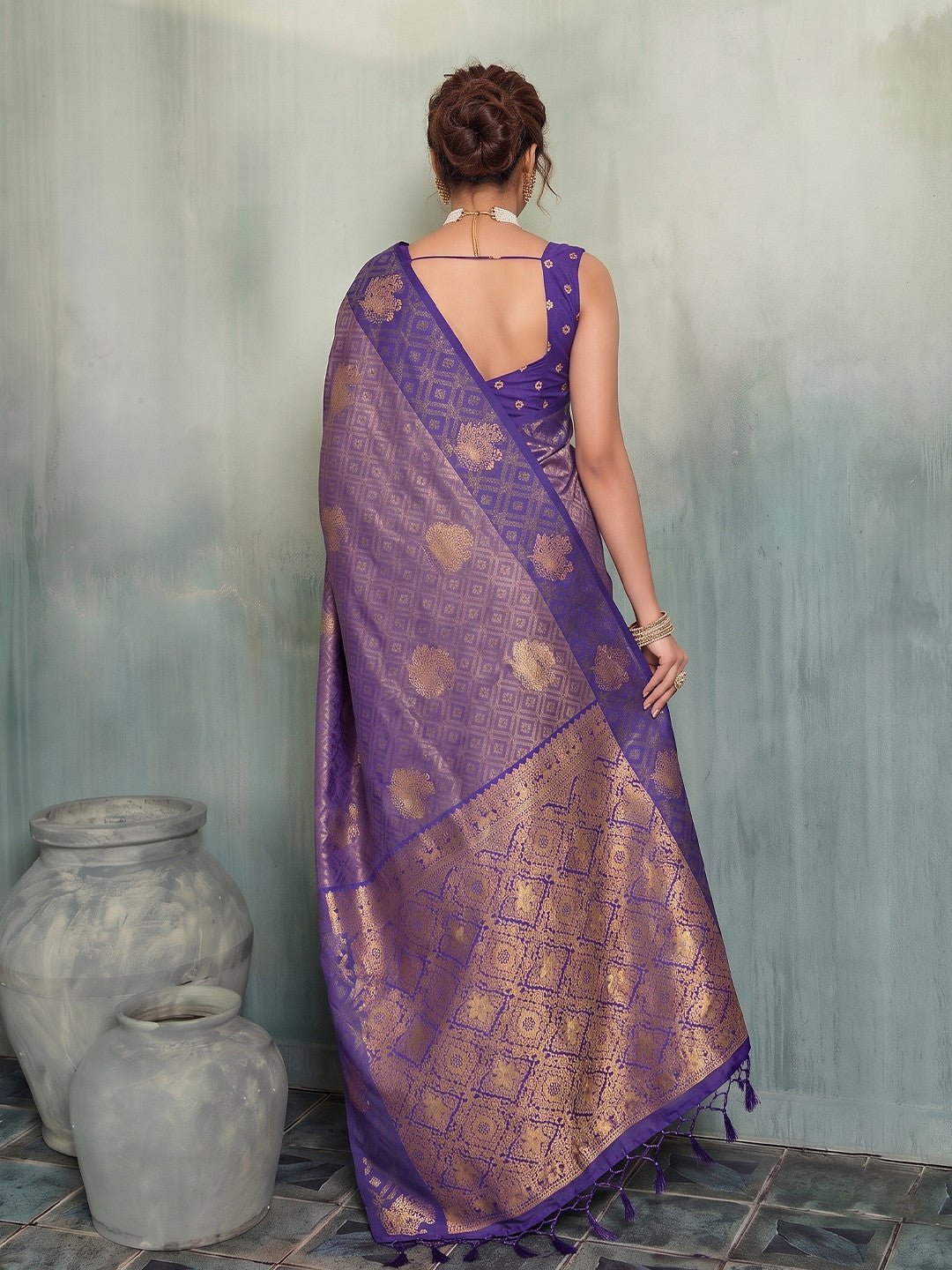 Peachmode Purple Silk Blend Woven Saree - Image 3