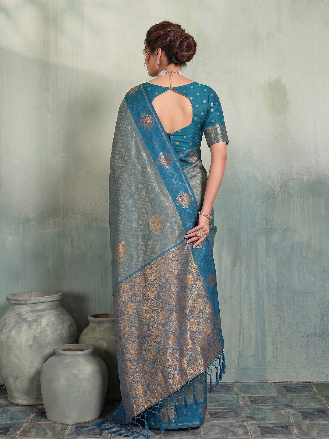 Peachmode Light Blue Silk Blend Woven Saree - Image 3