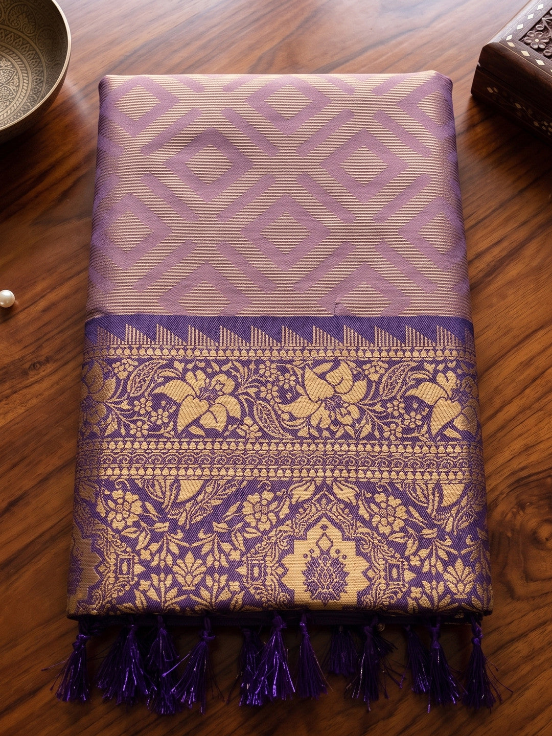Peachmode Dark Magenta Silk Blend Woven Saree - Image 4