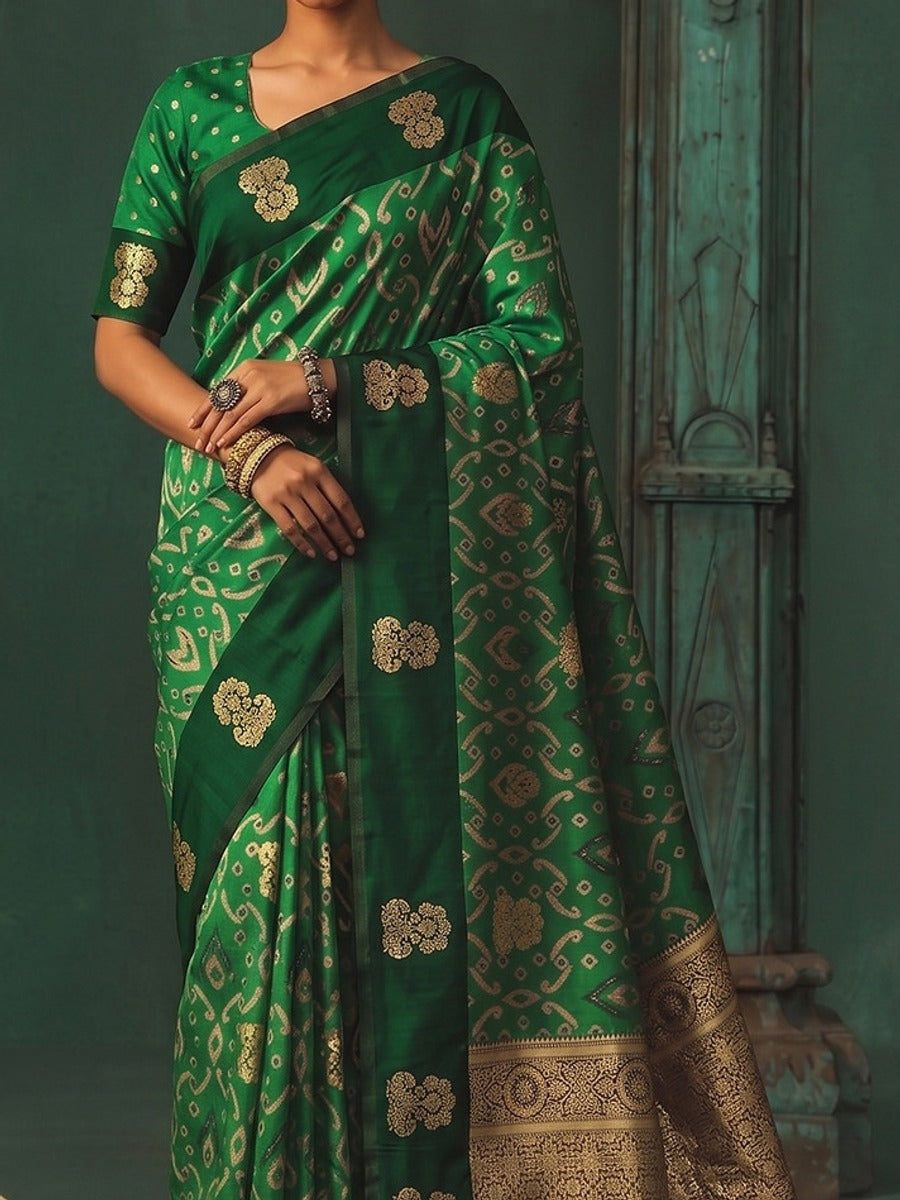 Peachmode Green Silk Blend Woven Saree - Image 4