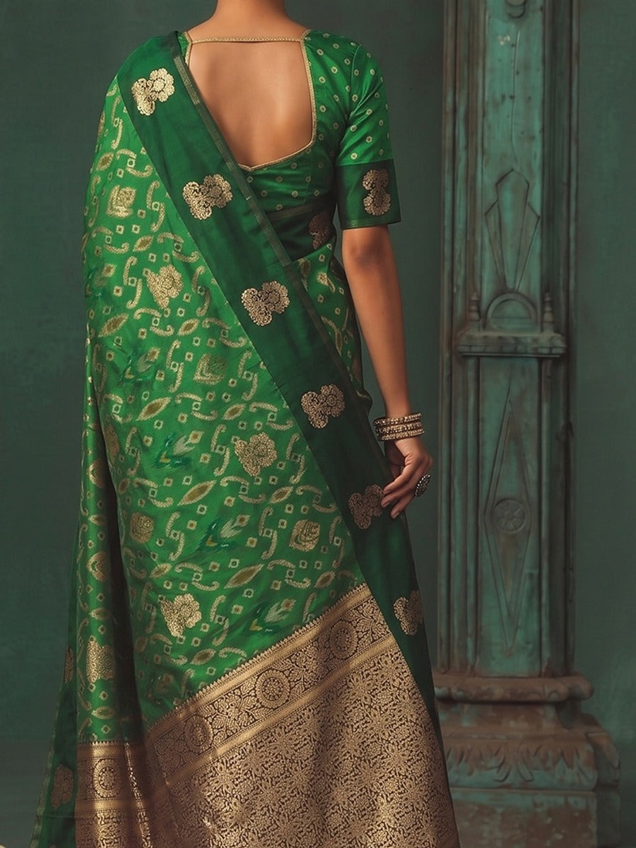 Peachmode Green Silk Blend Woven Saree - Image 6