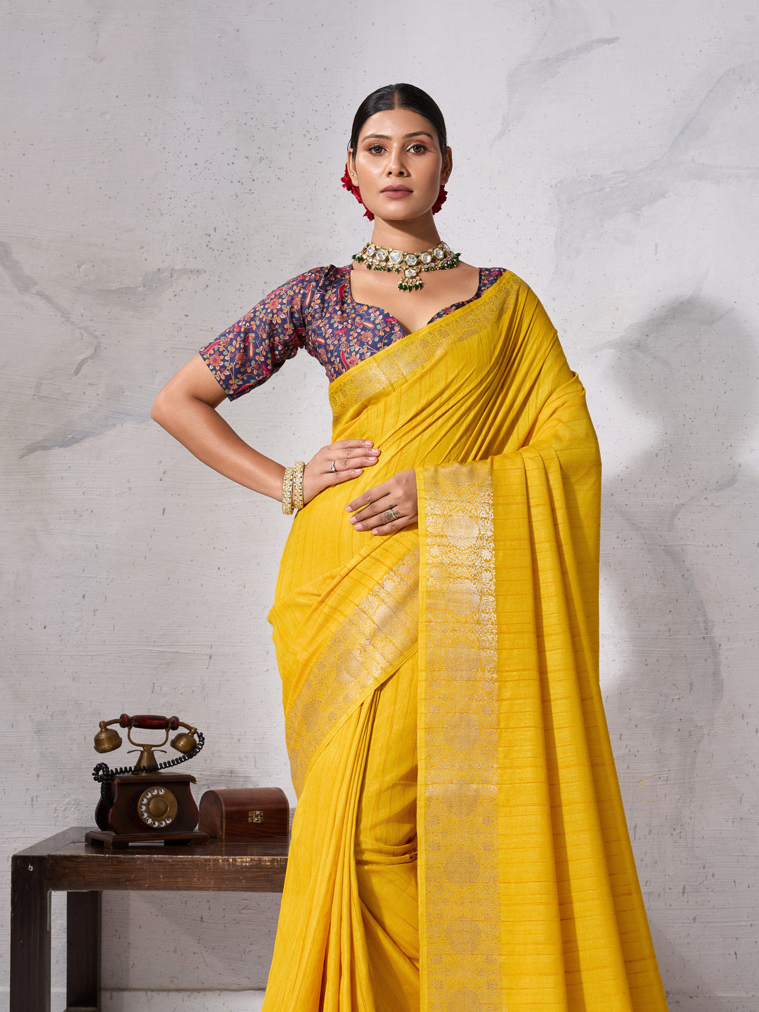 Peachmode Yellow Chiffon Foil Border Saree - Image 3