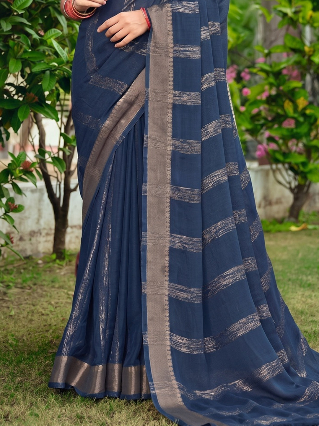 Peachmode Navy Blue Bemberg Woven Border Saree - Image 5