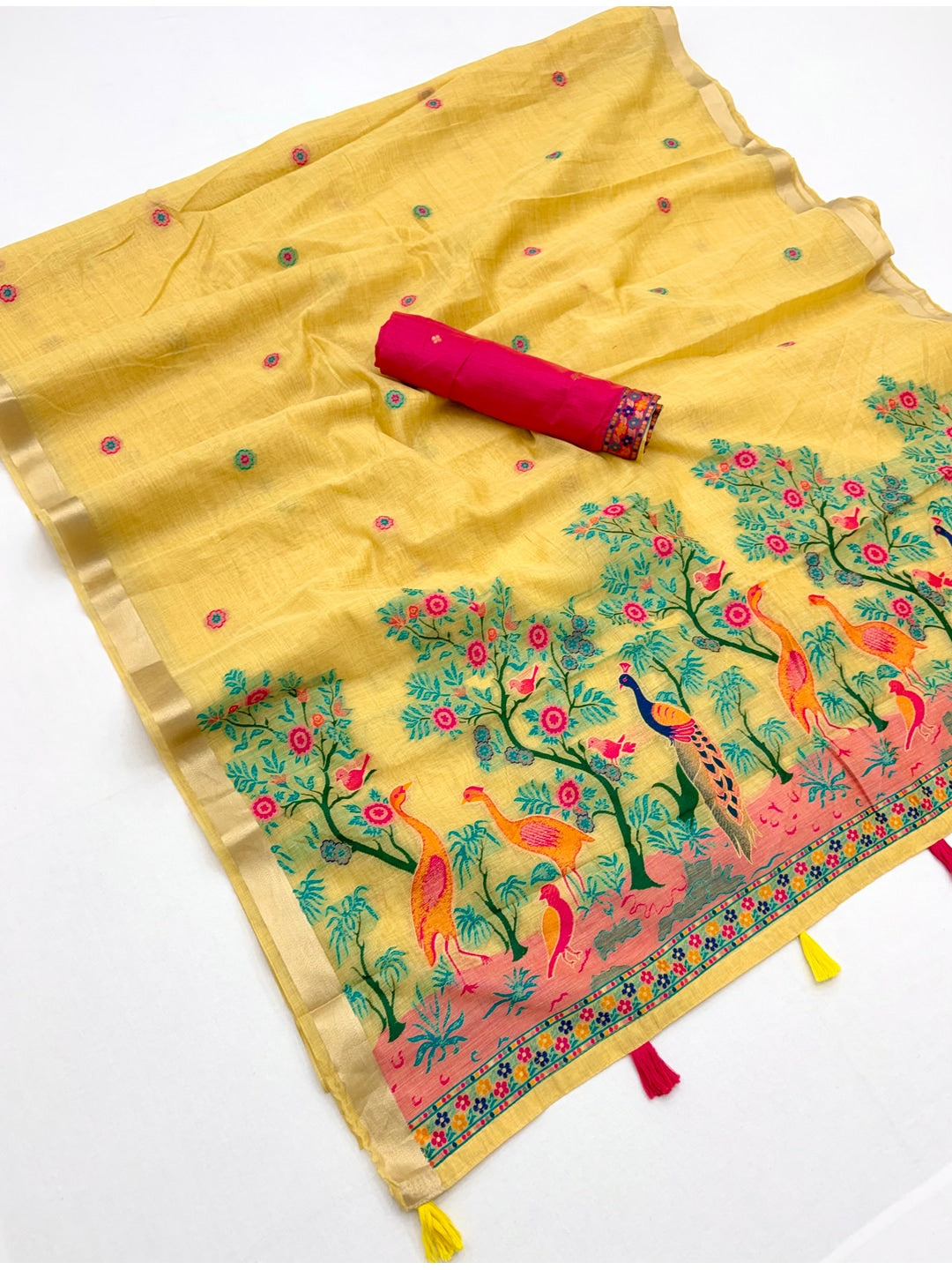 Peachmode Yellow Jamdani Peacock Woven Silk Cotton Blend Saree - Image 3