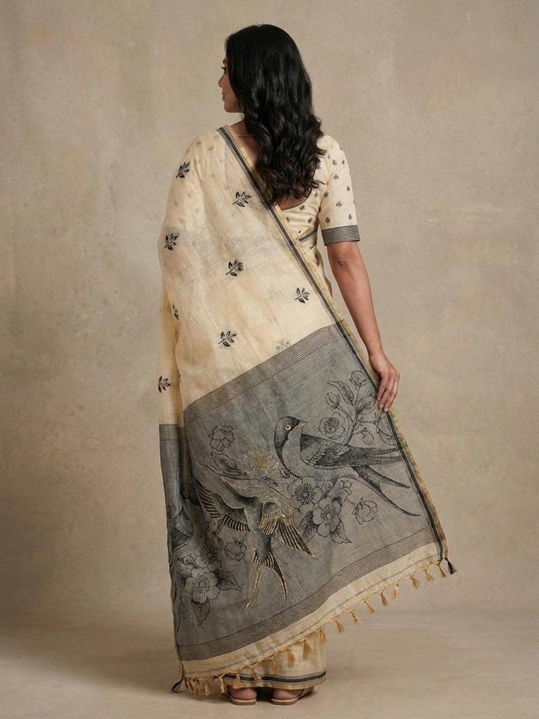 Peachmode Cream Jamdani Style Woven Soft Cotton Saree - Image 5