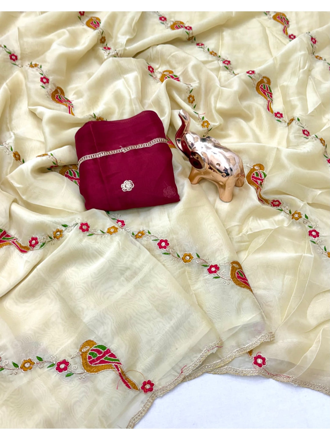 Peachmode Cream Bird Floral Embroidered Viscose Rangoli Saree - Image 5