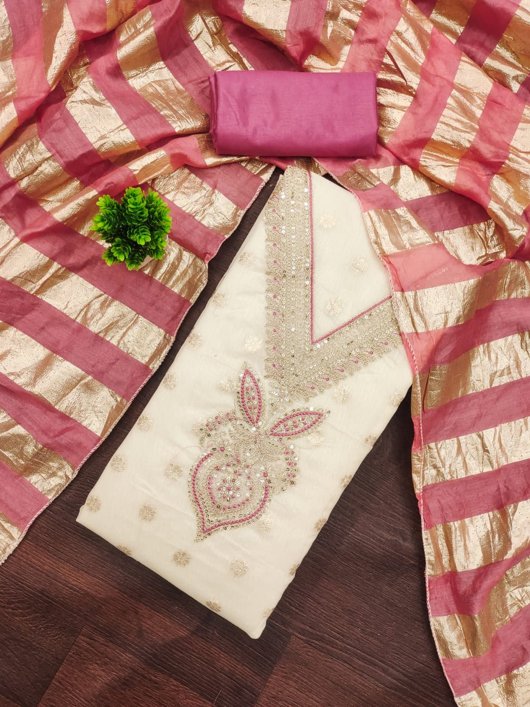 Pink Shimmer Embroidered Unstitched Dress Material - Image 5