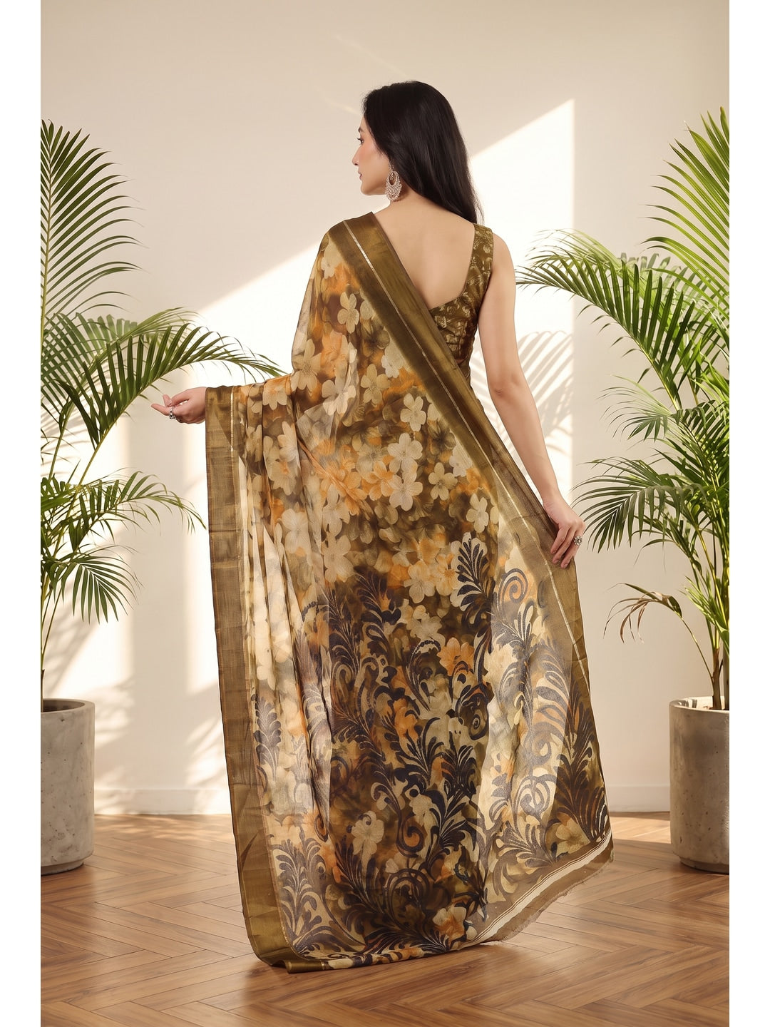 Peachmode Yellow Floral Printed Satin Saree - Image 2