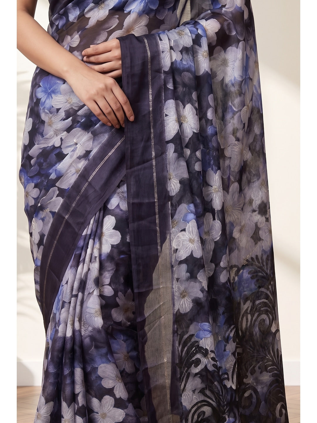 Peachmode Purple Floral Printed Satin Saree - Image 4