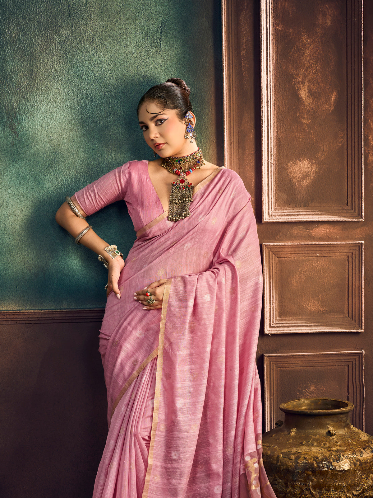 Peachmode Pink Munga Cotton Handloom Woven Saree - Image 2