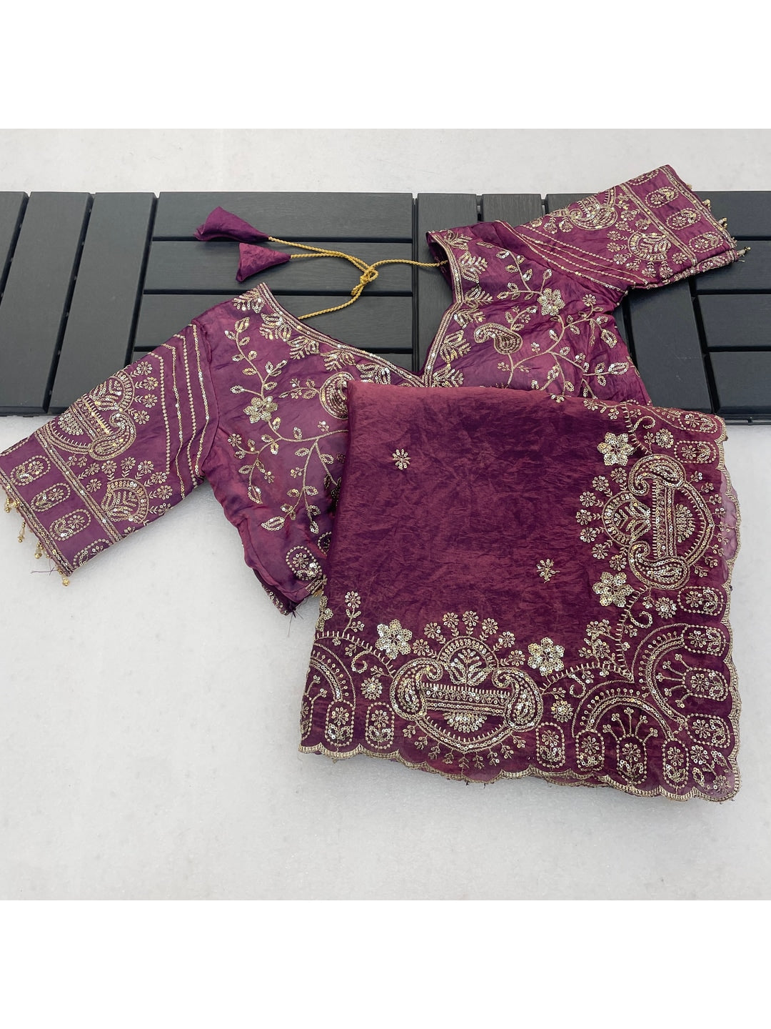 Peachmode Dusty Pink Embroidered Fendy Satin Silk Saree With Stitched Blouse - Image 4