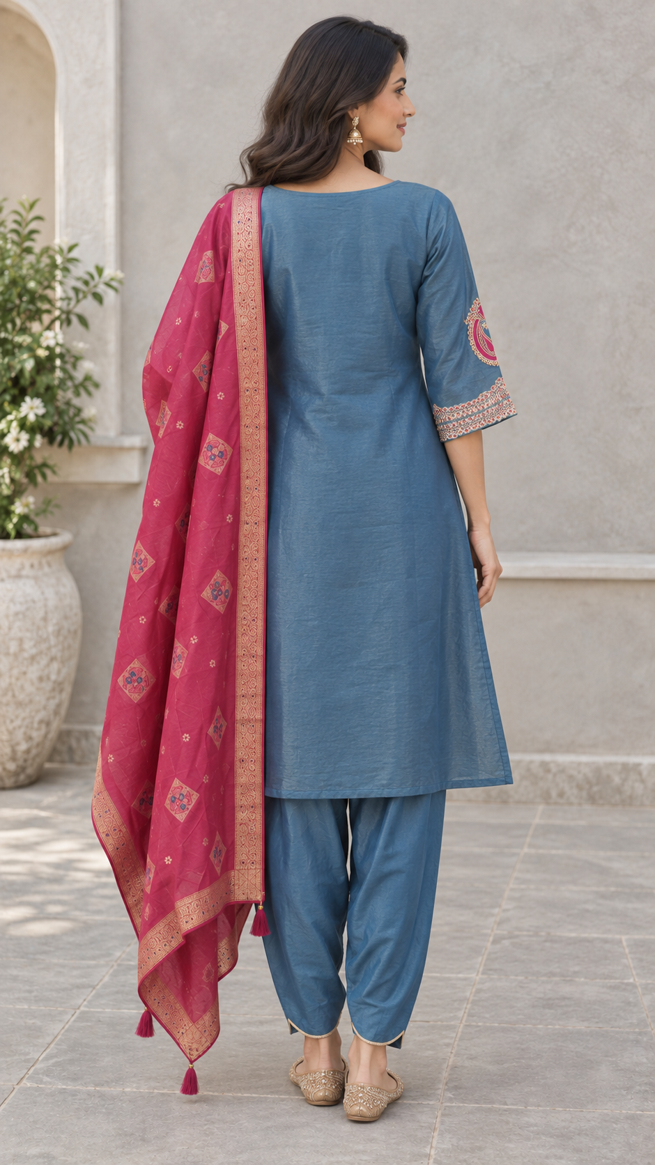 Peachmode Blue Viscose Blend Embroidered Salwar Suit - Image 4