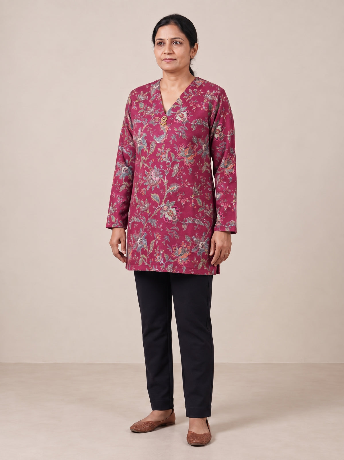 Peachmode DPINK Woolen Floral Printed Kurti - Image 2