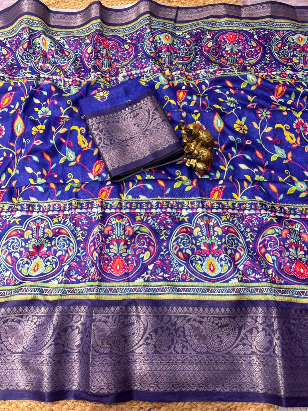 Peachmode Blue Floral Digital Print Dola Silk Saree With Jacquard Border - Image 5
