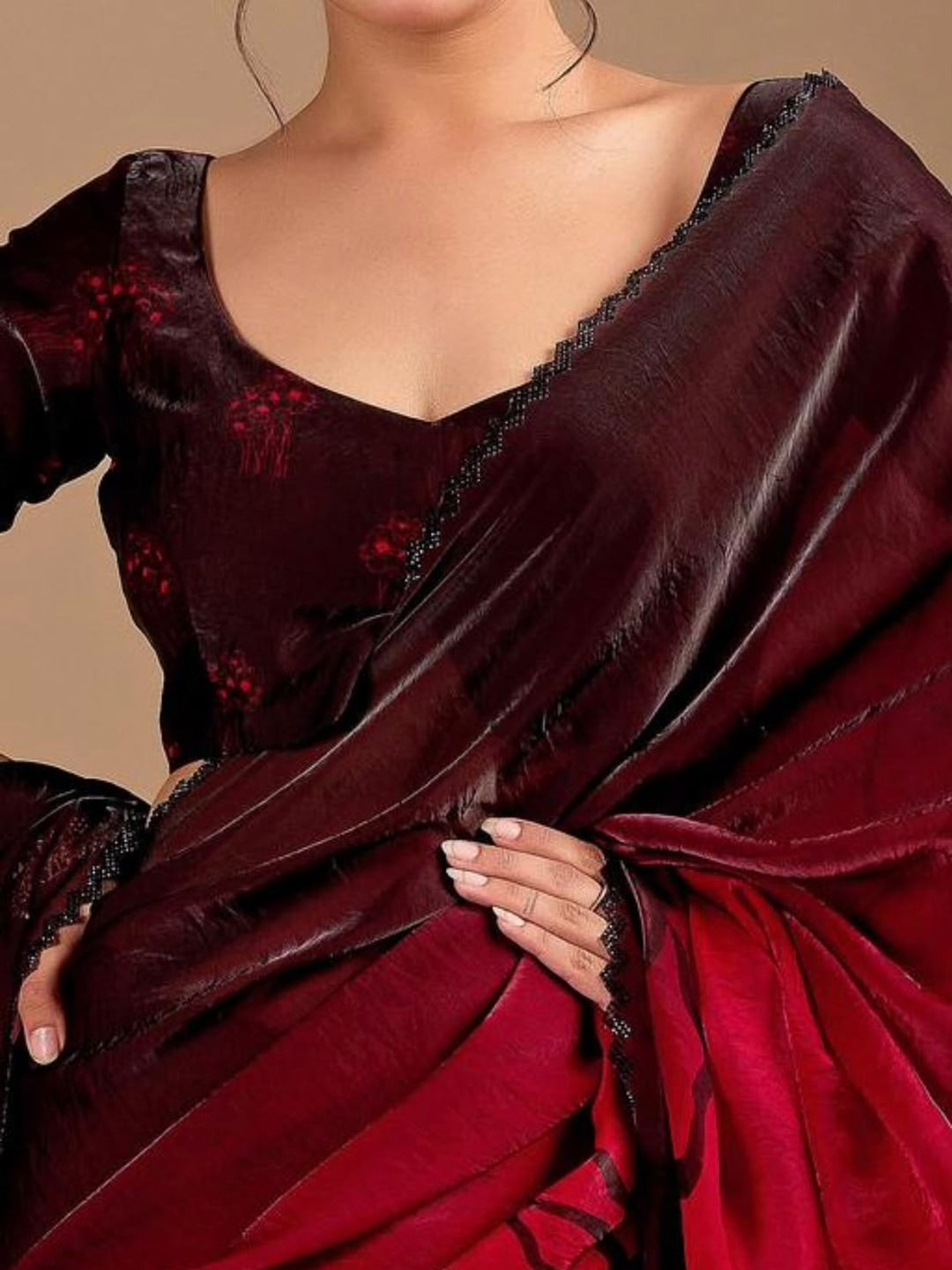 Peachmode Red Ombre Floral Printed Space Silk Saree With Zarkan Border - Image 4
