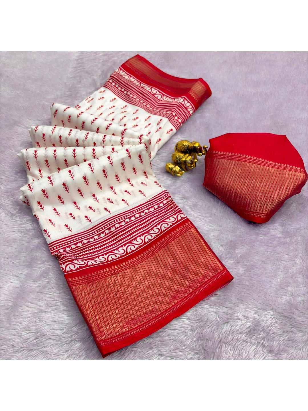 Peachmode White Buti Printed Dola Silk Saree With Red Zari Border - Image 3