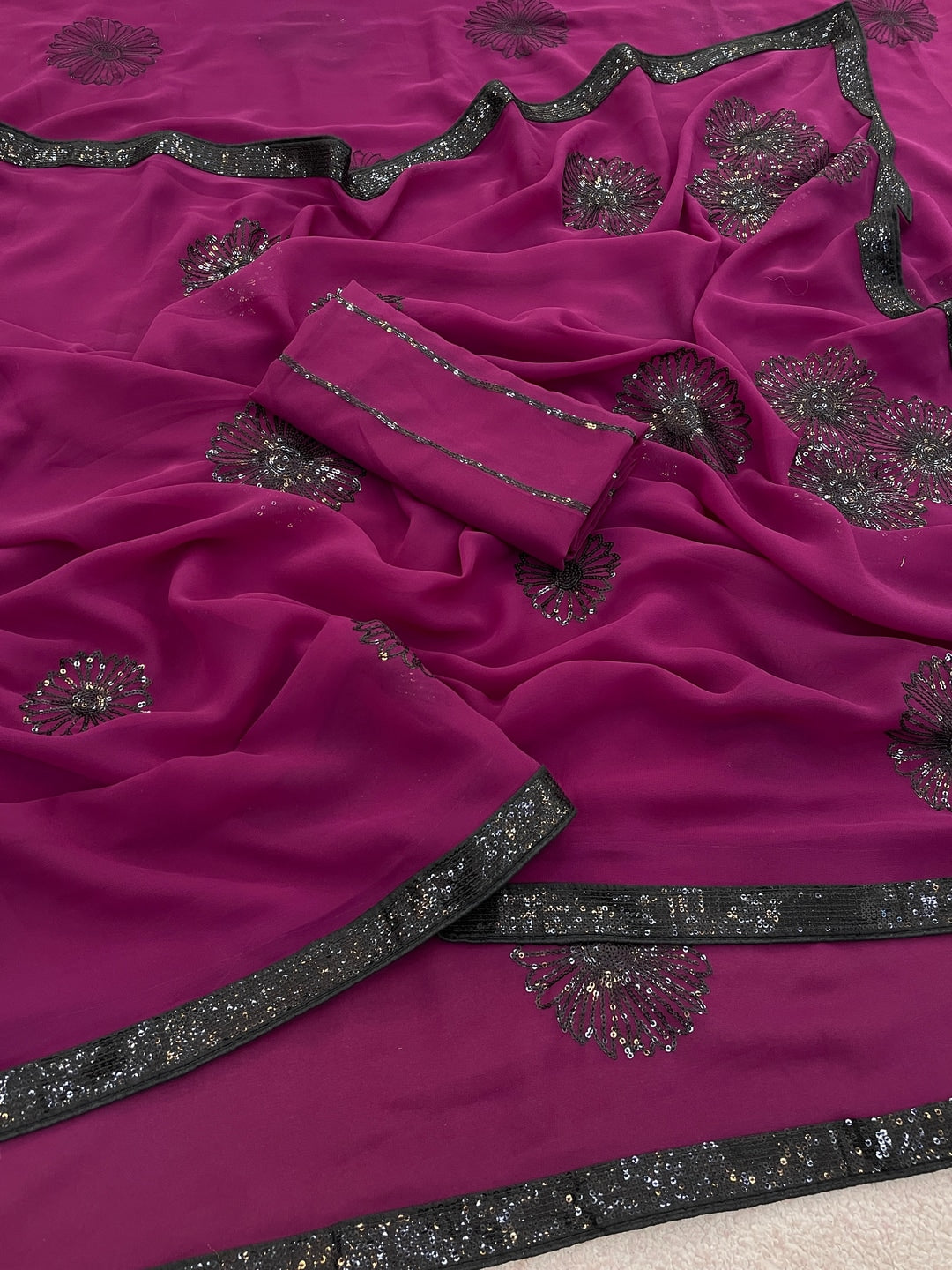 Peachmode Wine Floral Sequin Georgette Saree With Blouse - Image 3