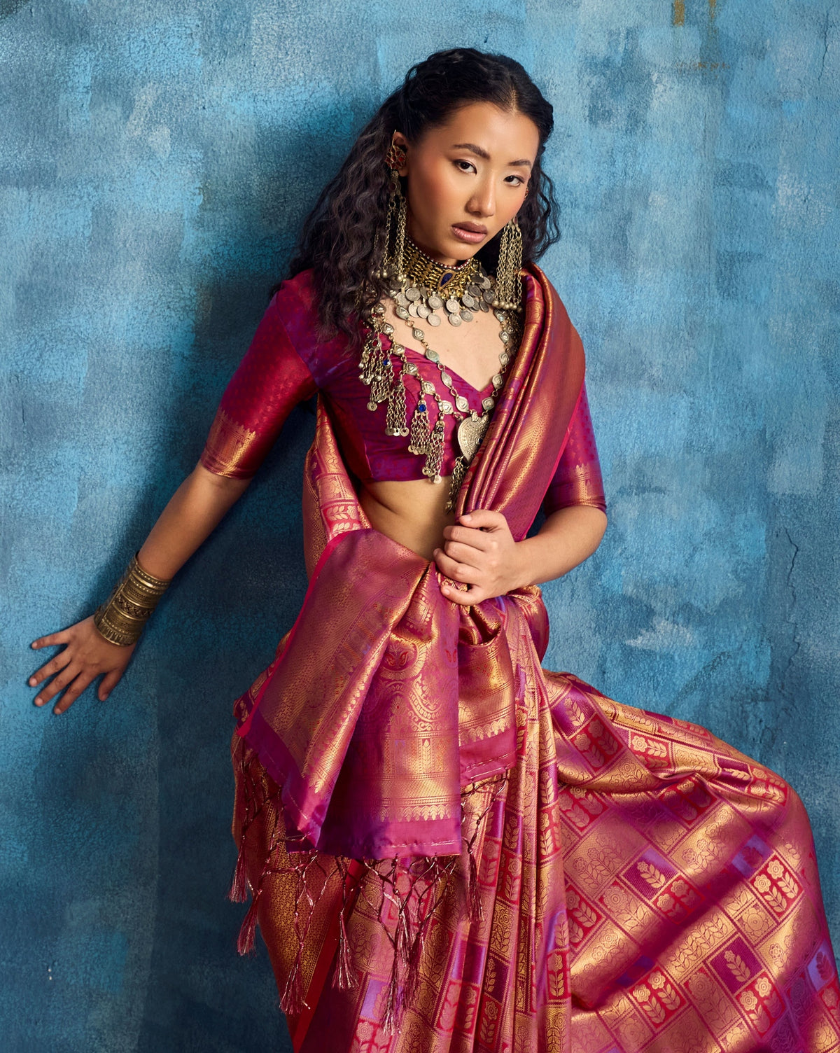 Peachmode Pink Handloom Silk Woven Saree - Image 4