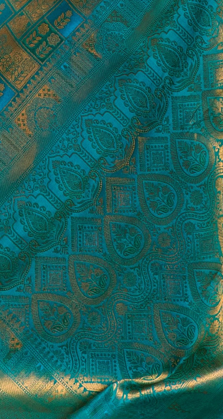 Peachmode Teal Handloom Silk Woven Saree - Image 5