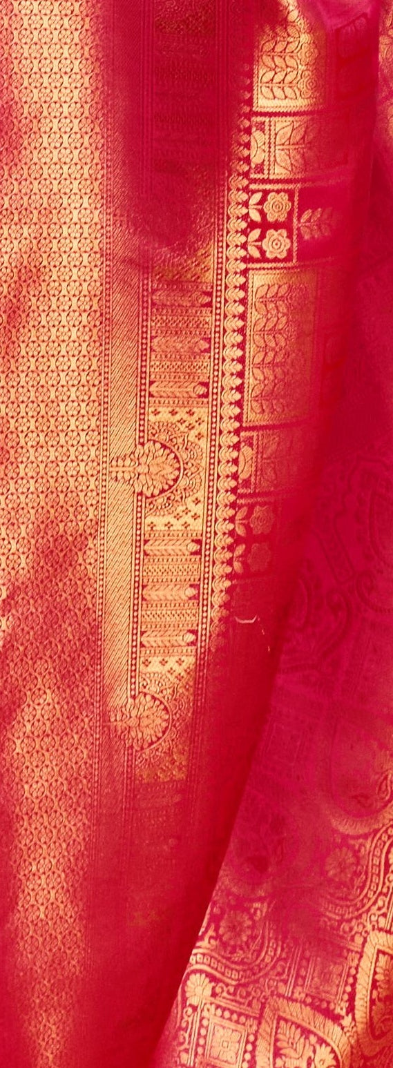 Peachmode Red Handloom Silk Woven Saree - Image 5