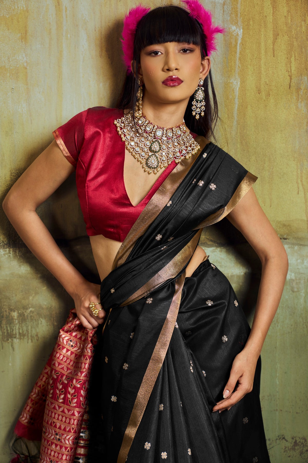 Peachmode Black Handloom Silk Woven Saree - Image 4
