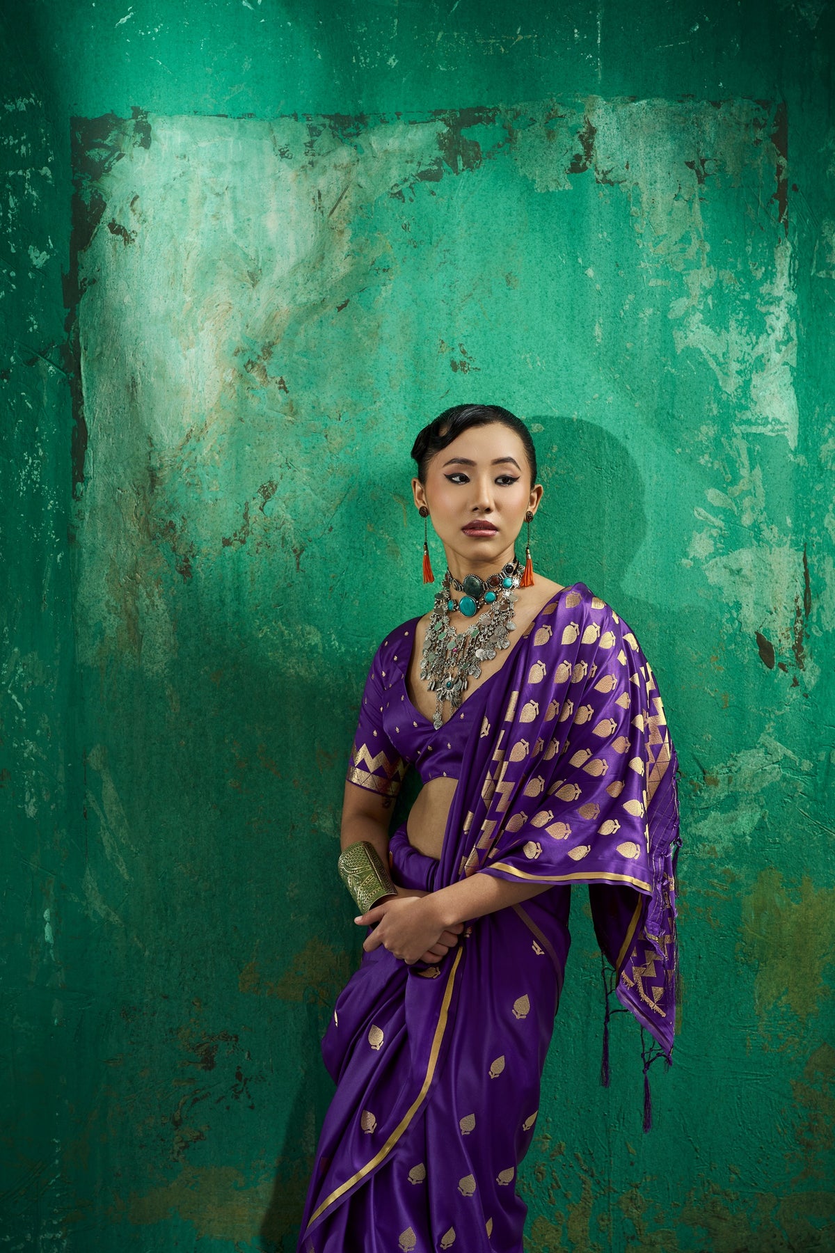 Peachmode Purple Satin Handloom Woven Saree - Image 5