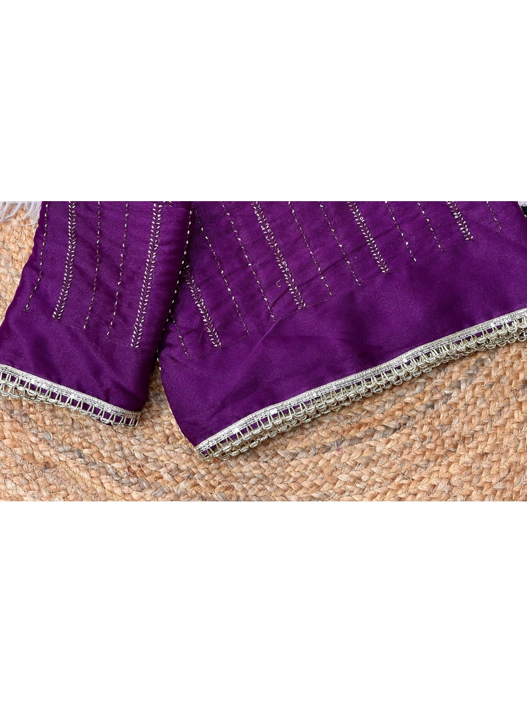 Peachmode Purple Beads Work Star Georgette Saree - Image 3