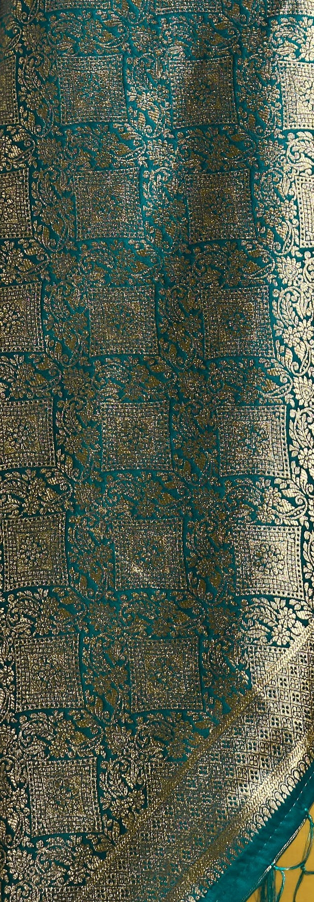 Peachmode Teal Satin Handloom Woven Saree - Image 4