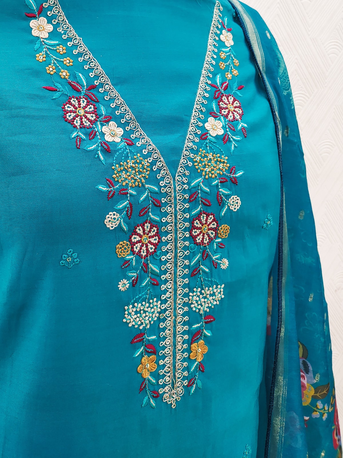 Peachmode Turquoise Floral Embroidered Chanderi Silk Dress Material - Image 5