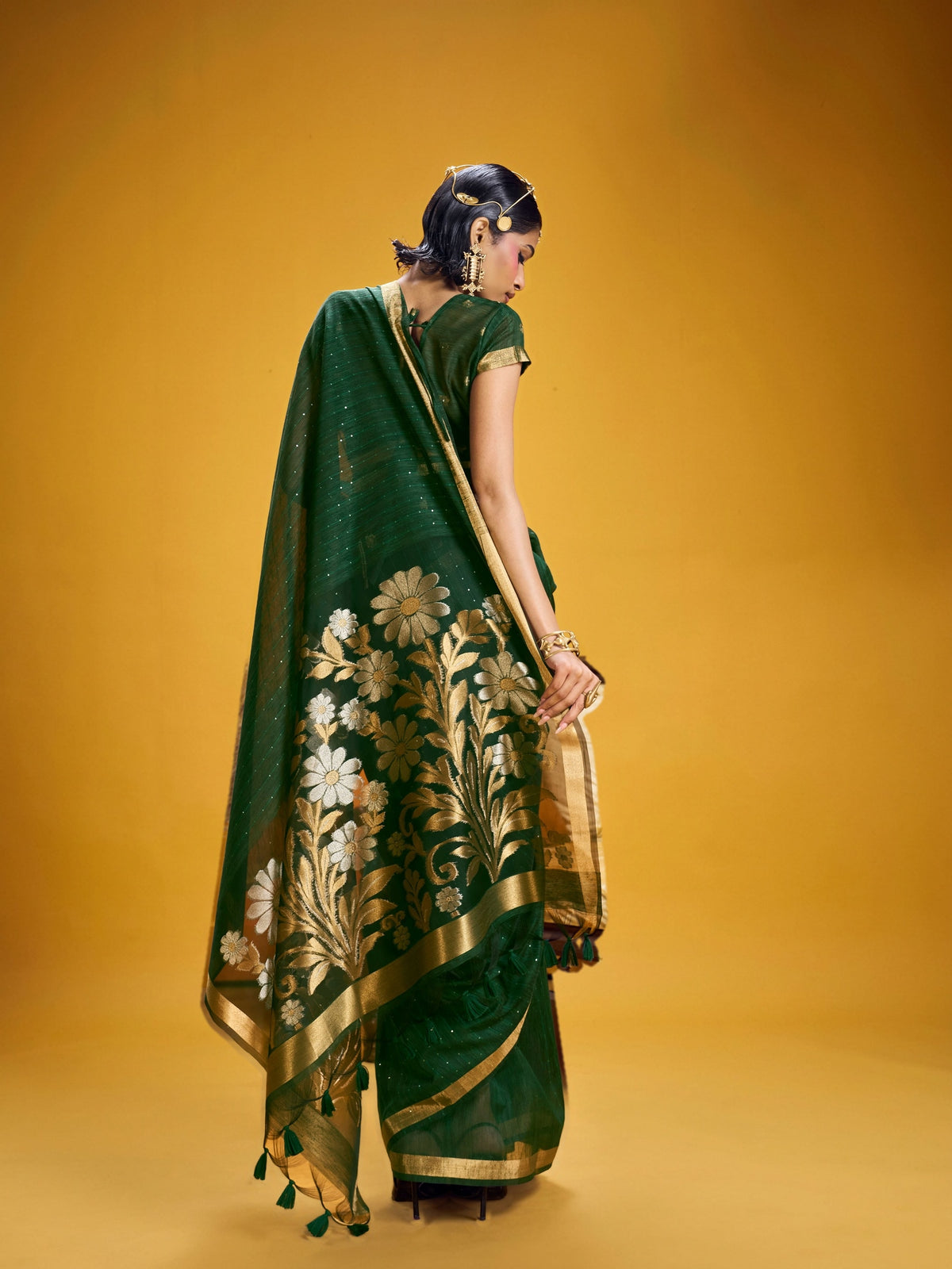 Peachmode Green Pure Munga Silk Handloom Woven Saree - Image 2