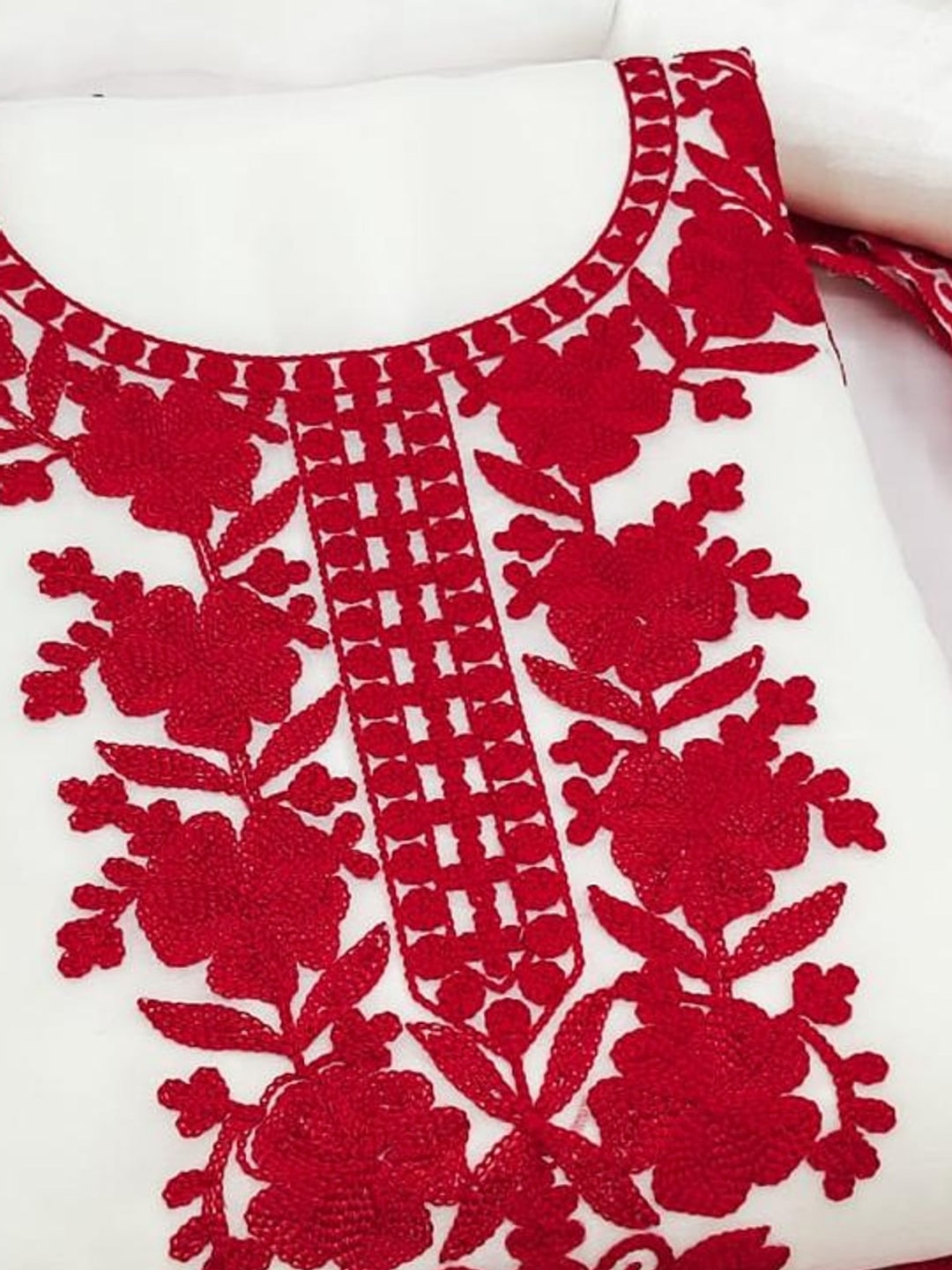 Peachmode White & Red Thread Embroidered Georgette Dress Material - Image 4