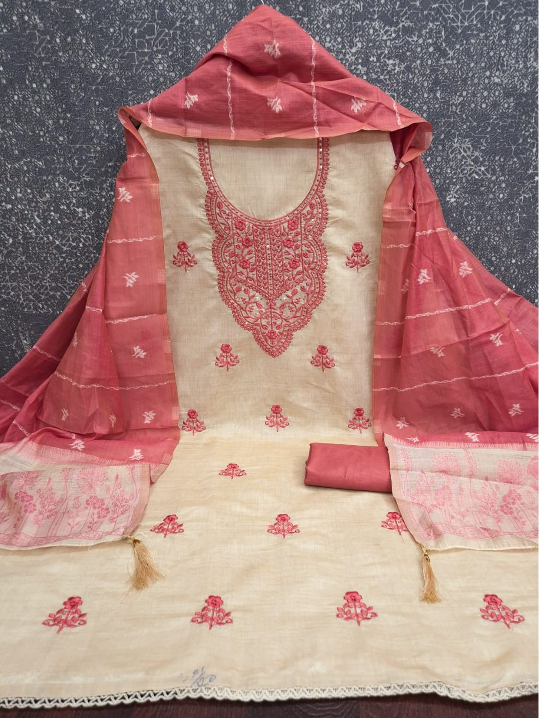 Peachmode Cream & Coral Embroidered Jamdani Jacquard Dress Material - Image 3