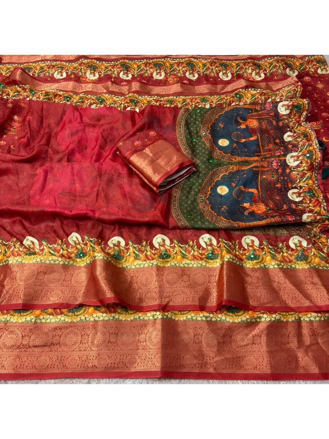 Peachmode Maroon Karwa Chauth Printed Dola Silk Saree With Mirror Work - Image 3