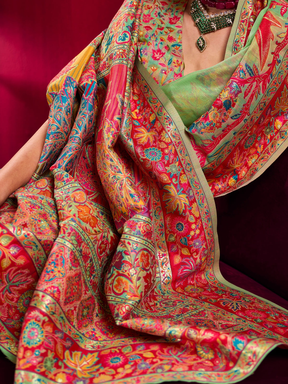 Peachmode Green Modal Cotton Kashmiri Weaving Saree - Image 4