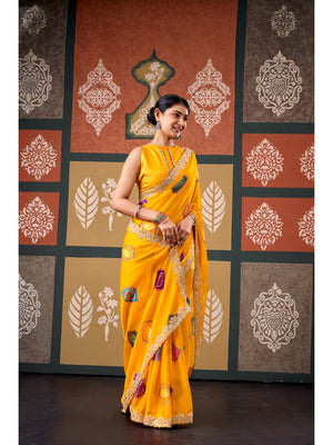 Peachmode Yellow Bandhani Printed Chiffon Saree With Embroidered Border - Image 2