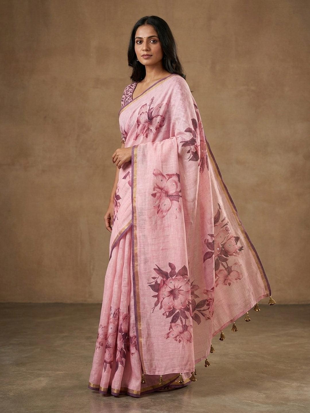 Peachmode Pink Floral Printed Linen Saree With Mirror Work - Image 1
