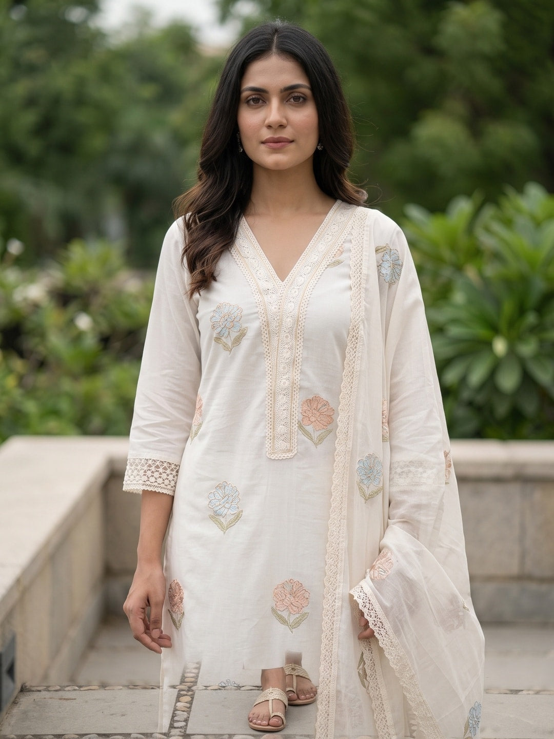 Peachmode Ivory Mul Cotton Embroidered Salwar Suit - Image 5