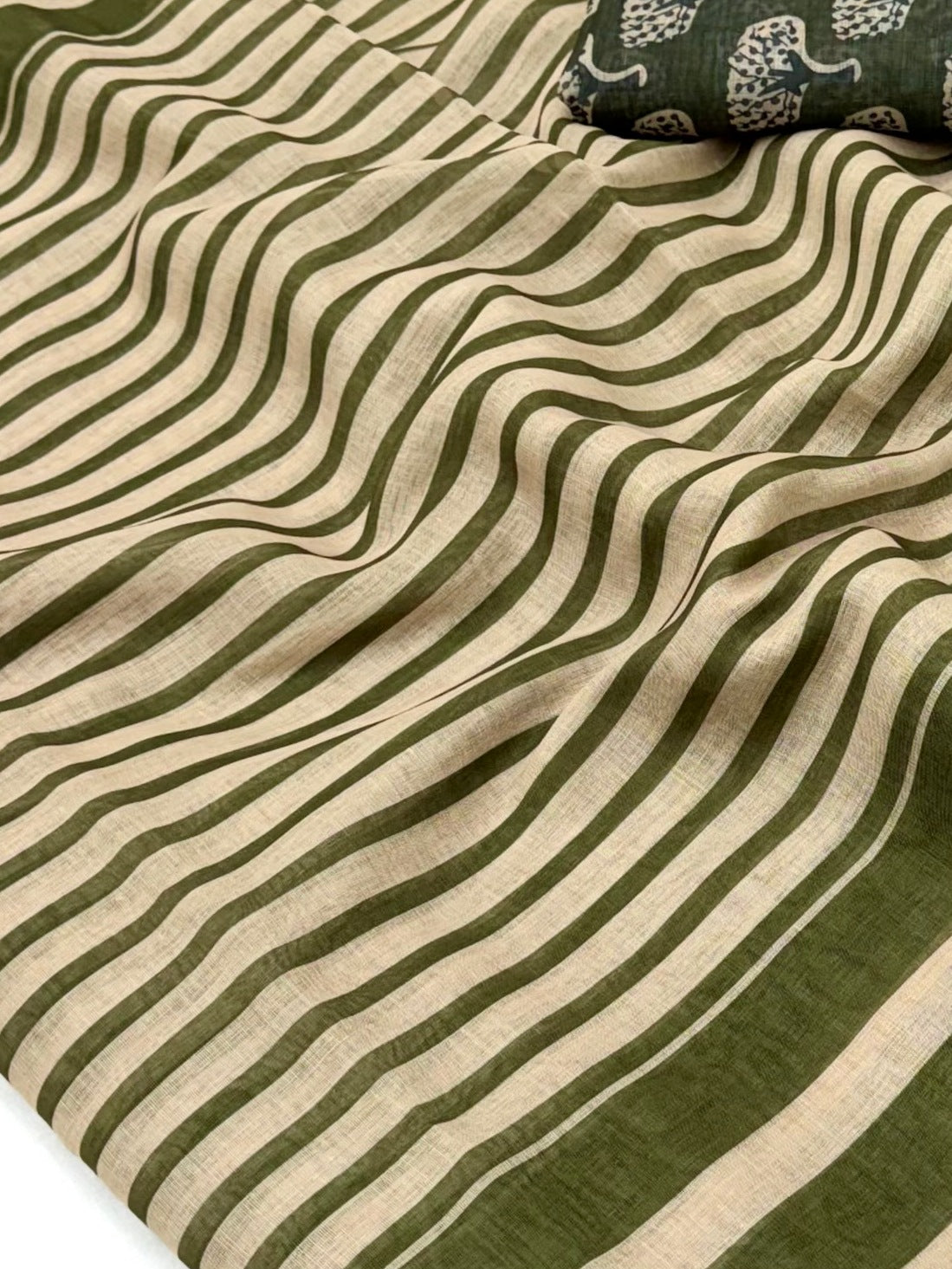 Peachmode Olive Green Striped Linen Saree With Zari Border - Image 5