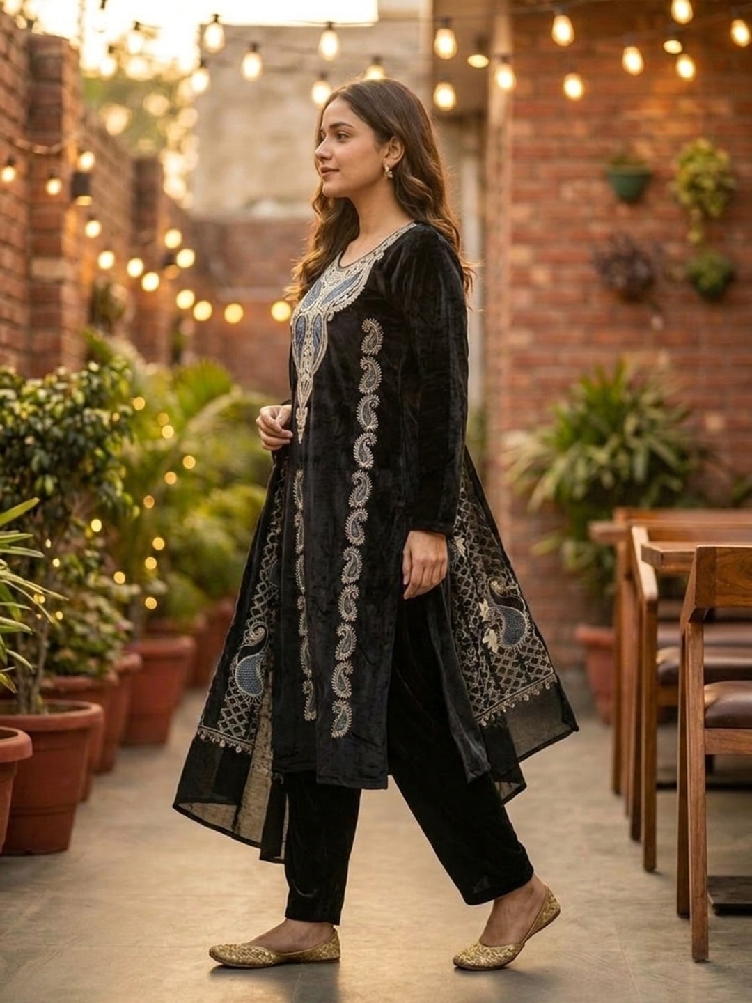 Peachmode Black Paisley Embroidered Velvet Salwar Suit with Dupatta - Image 3
