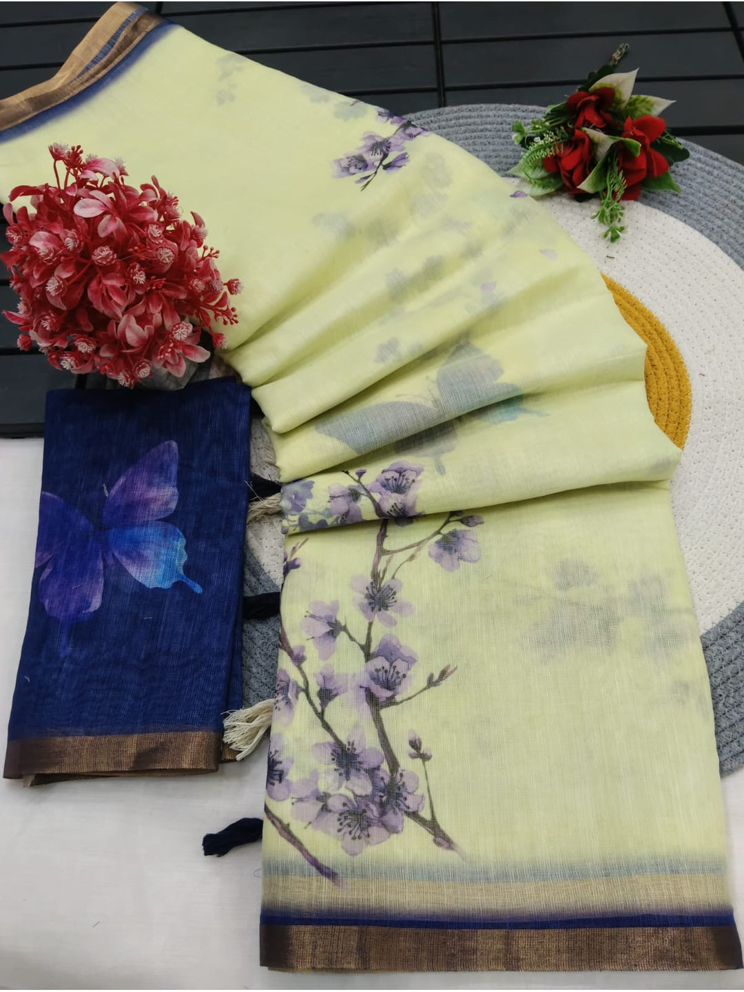 Peachmode Lemon Yellow Printed Linen Saree - Image 4