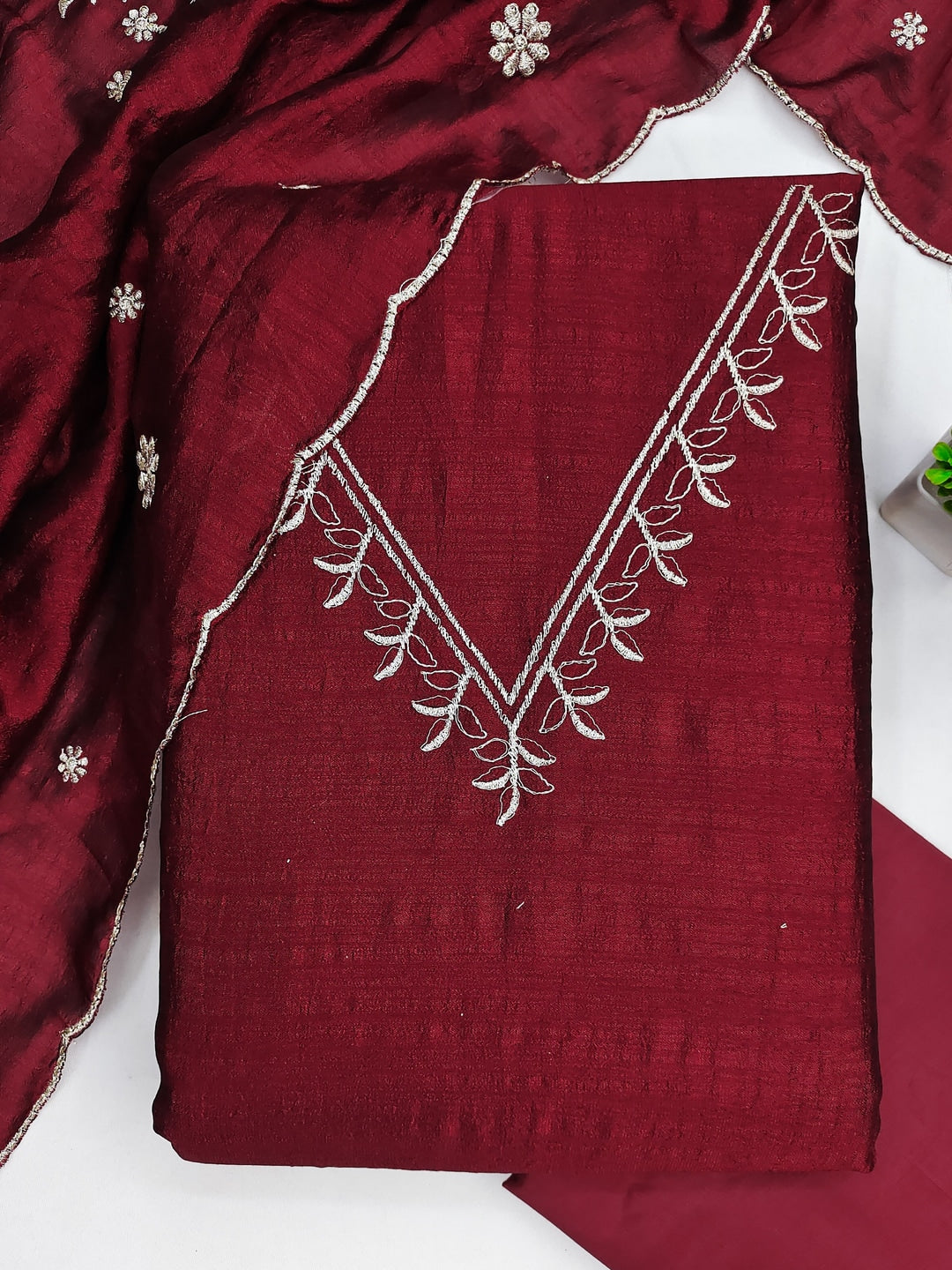Peachmode Maroon Vichitra Silk Unstitched Dress Material With V-Neck Floral Embroidery - Image 2