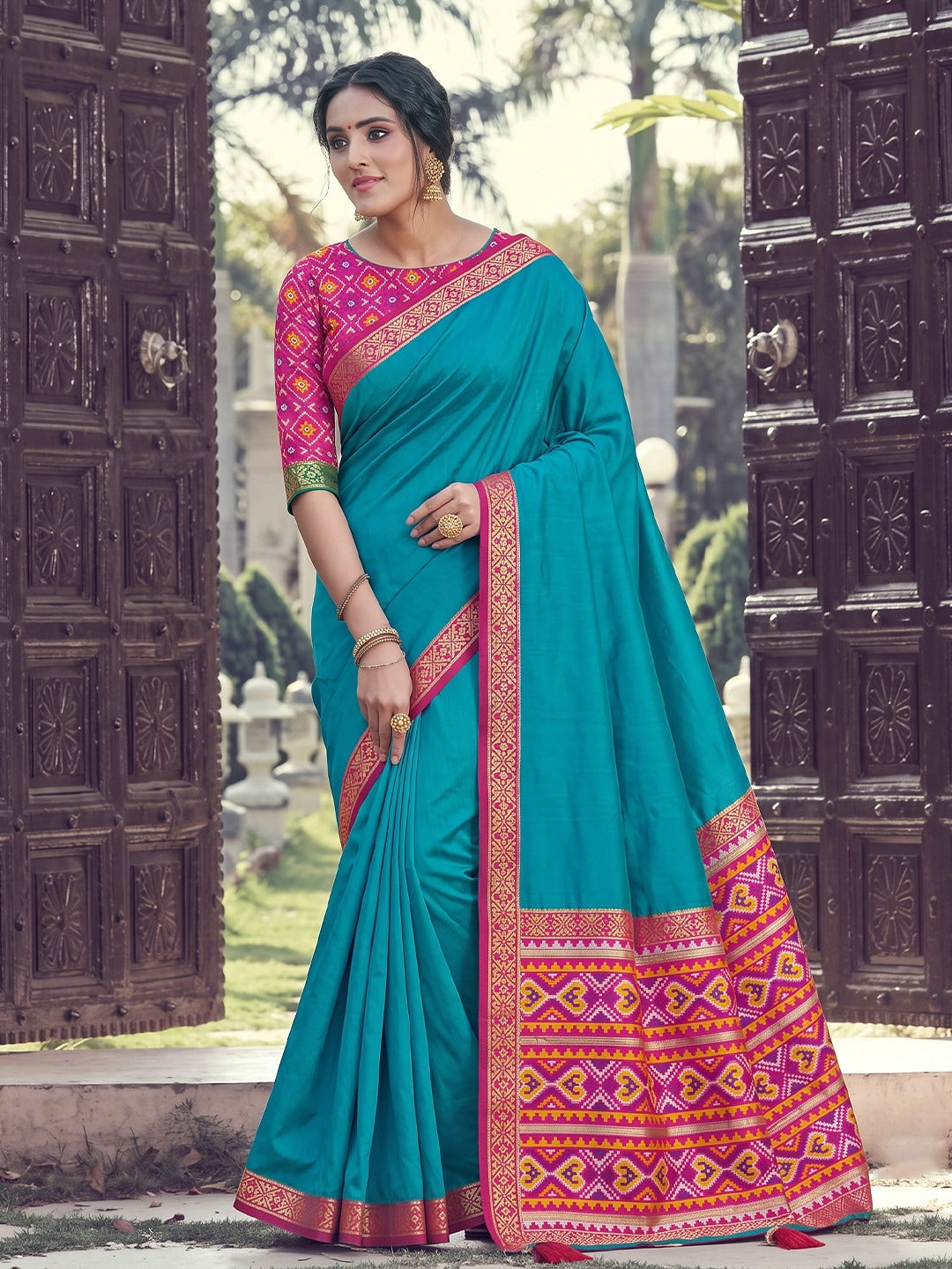 Peachmode Teal Silk Woven Saree - Image 1