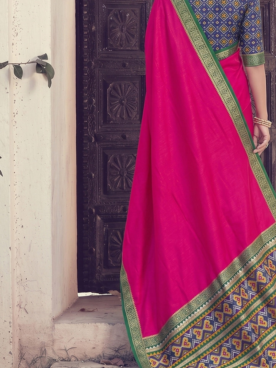 Peachmode Pink Silk Woven Saree - Image 5