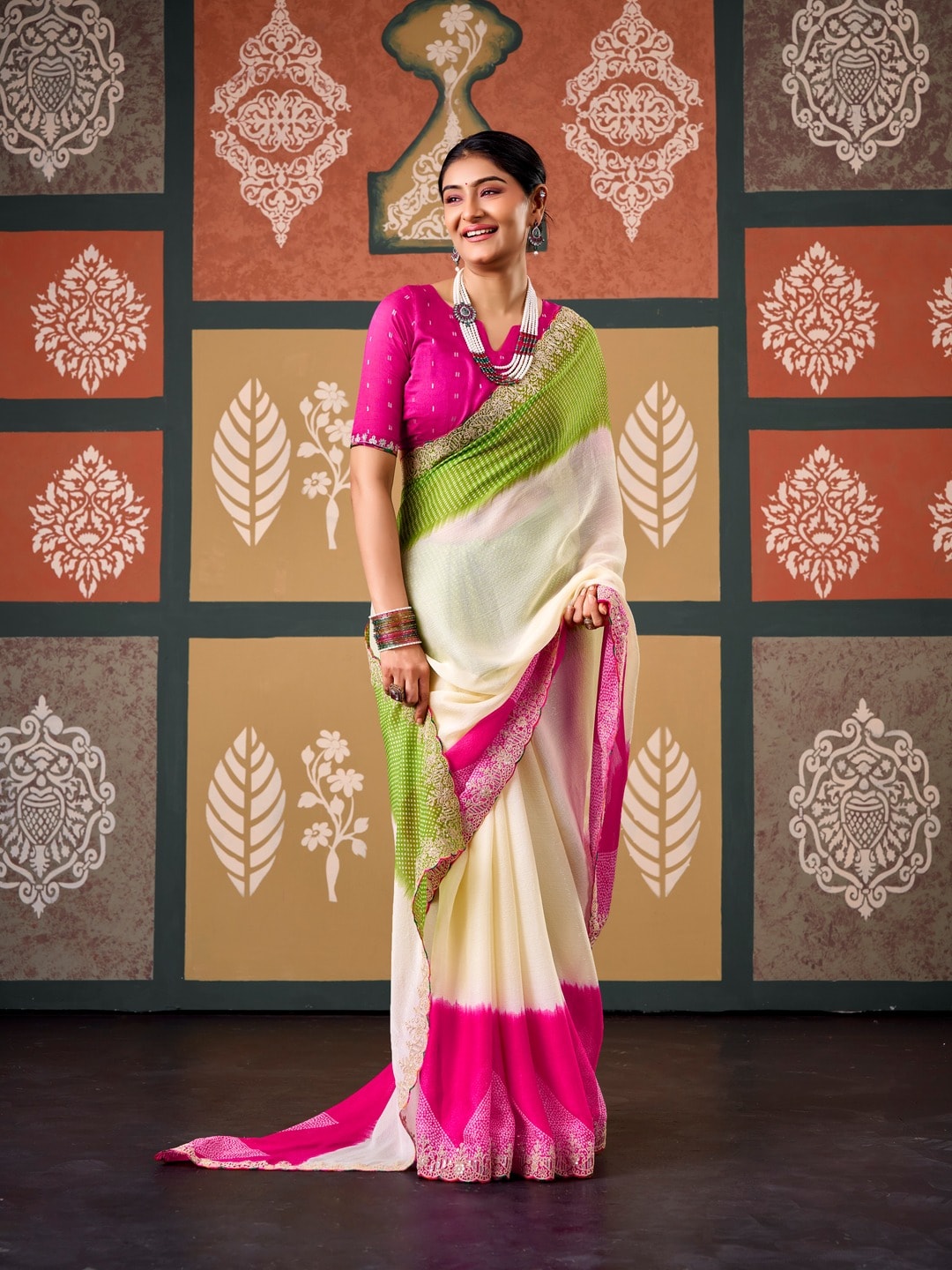 Peachmode Multicolor Ombre Bandhani Printed Chiffon Saree With Embroidered Border - Image 2