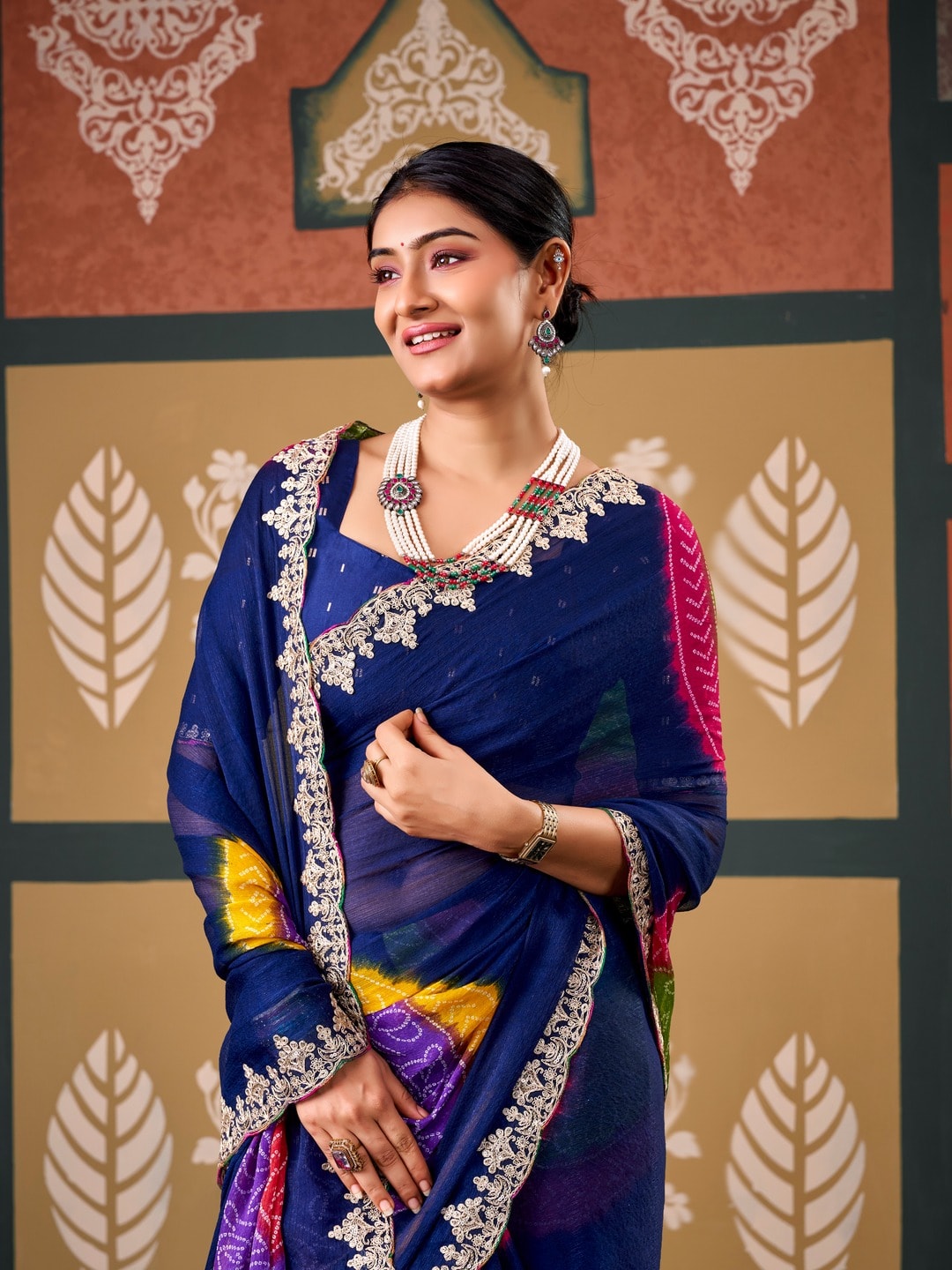 Peachmode Navy Blue Bandhani Printed Chiffon Saree With Embroidered Border - Image 5