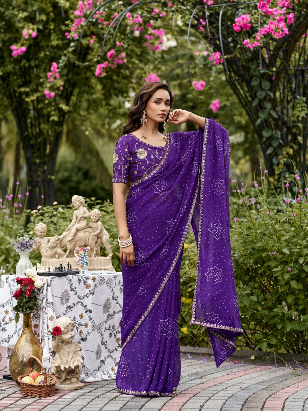 Peachmode Purple Bandhani Printed Georgette Saree With Embroidered Border - Image 2