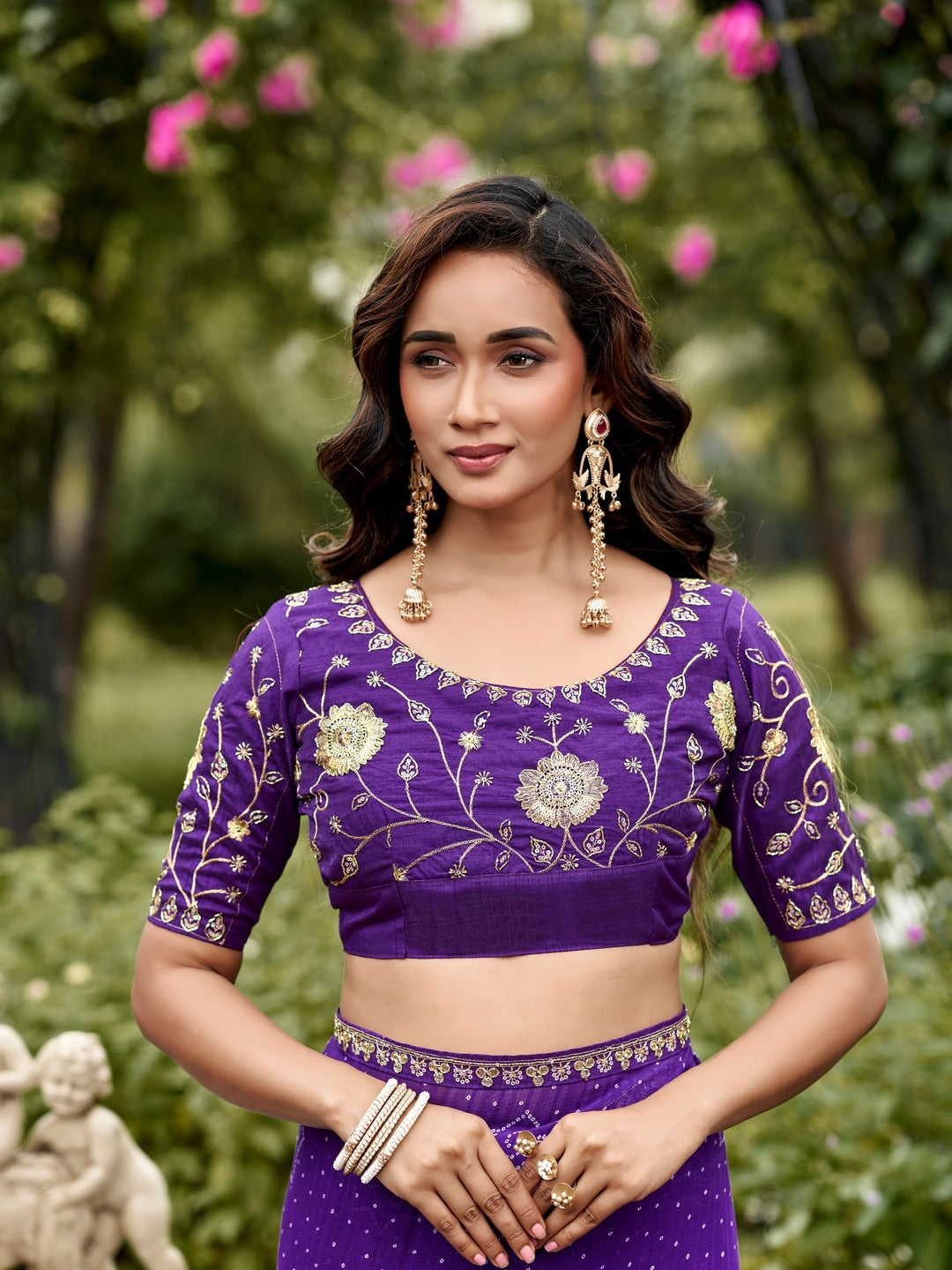 Peachmode Purple Bandhani Printed Georgette Saree With Embroidered Border - Image 5