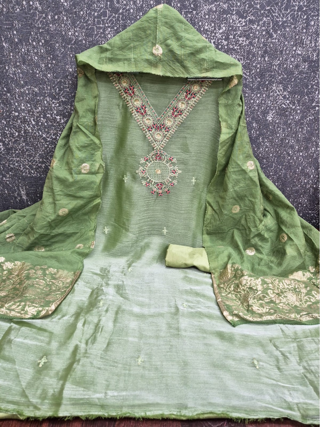 Peachmode Green Barbari Silk Unstitched Dress Material With V-Neck Floral Thread Embroidery - Image 3