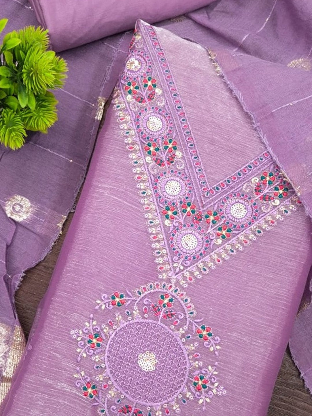 Peachmode Lavender Barbari Silk Unstitched Dress Material With V-Neck Floral Thread Embroidery - Image 5